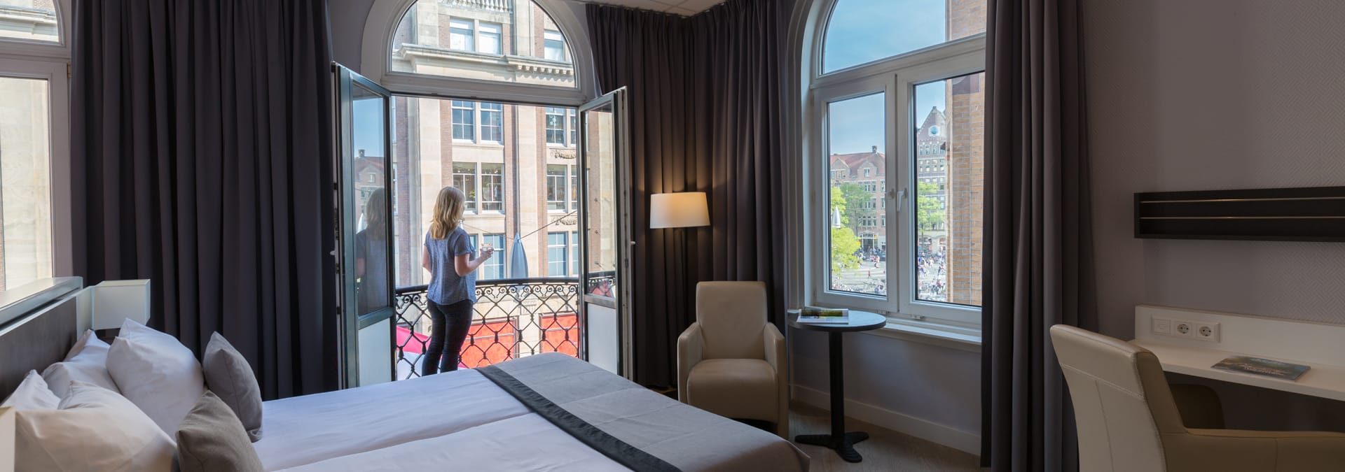 Hotel Amsterdam De Roode leeuw Cover Picture